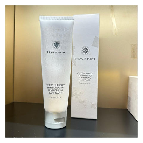 HARRN WHITE MULBERRY SKIN PROTECTORS BRIGHTENING FACE WASH